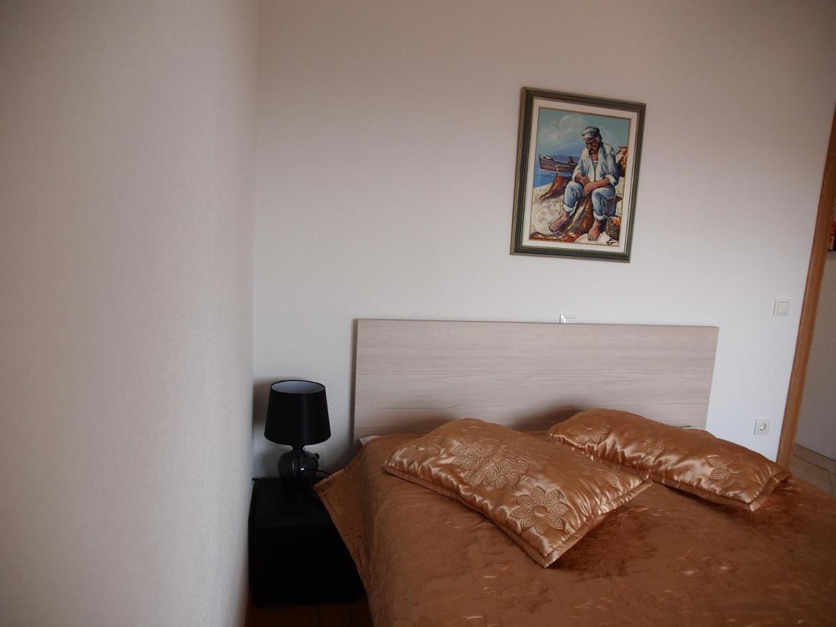 Apartmani Diana มาคาร์สกา ภายนอก รูปภาพ